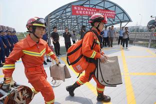 罗马诺：切尔西已经签下17岁塞内加尔中场迪昂